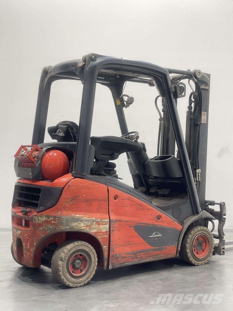 Linde H16T-01-391 Gasolmotviktstruckar