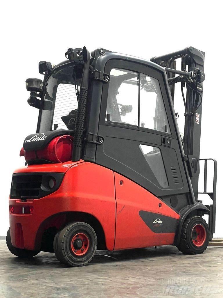 Linde H20T-391-EVO Gasolmotviktstruckar