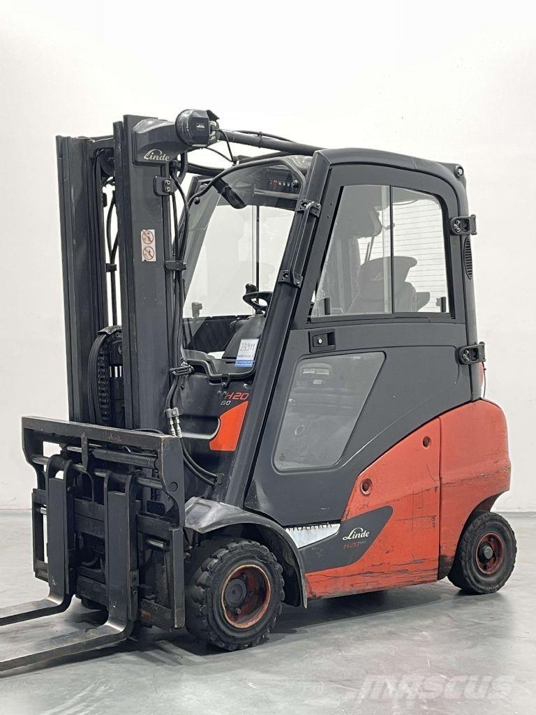 Linde H20T/600-01-391 Gasolmotviktstruckar
