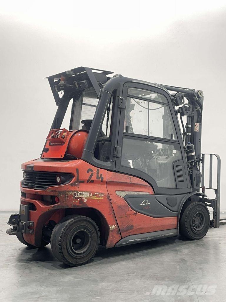 Linde H25T-01-1202 Gasolmotviktstruckar