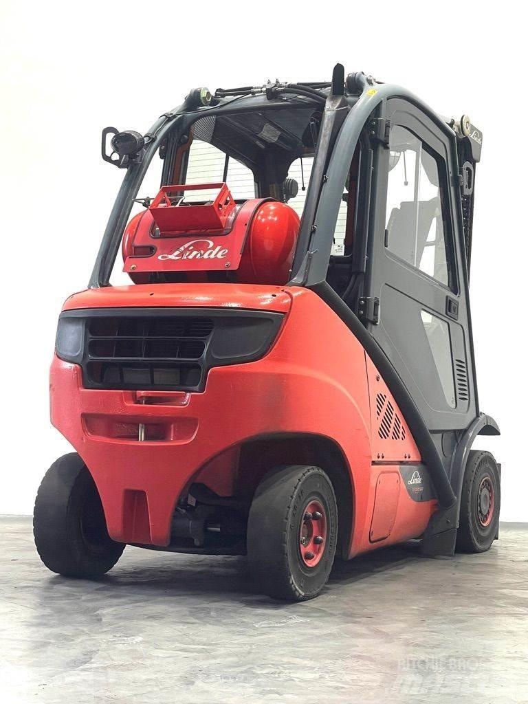 Linde H25T-392-EVO Gasolmotviktstruckar