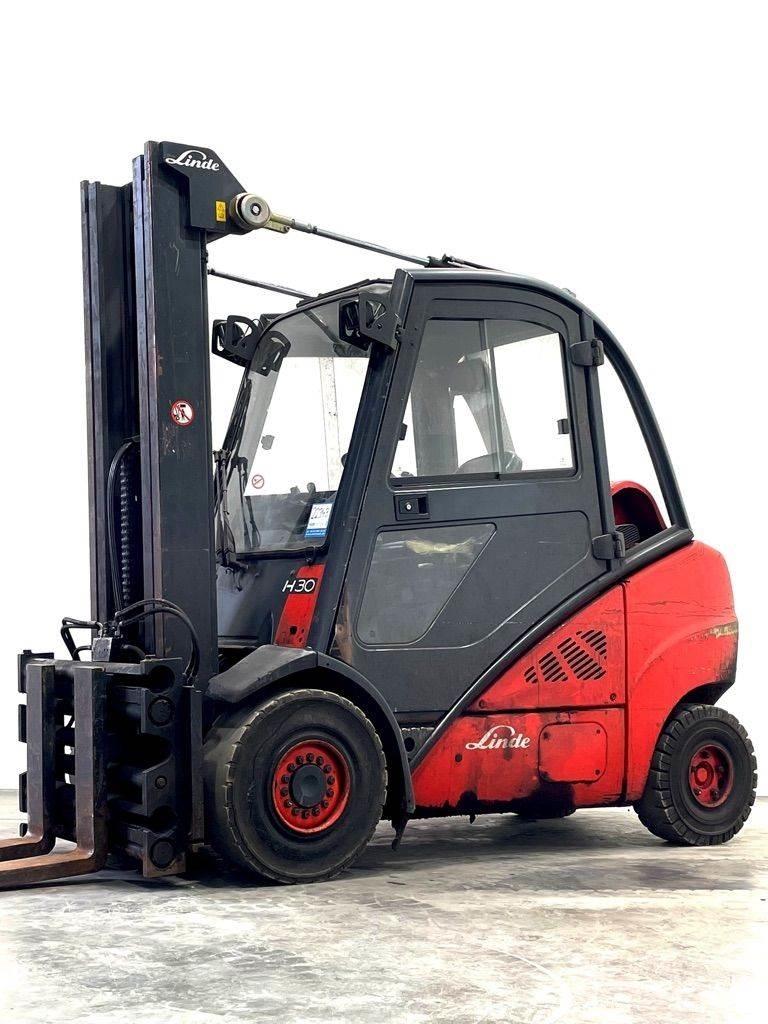 Linde H30T-393 Gasolmotviktstruckar