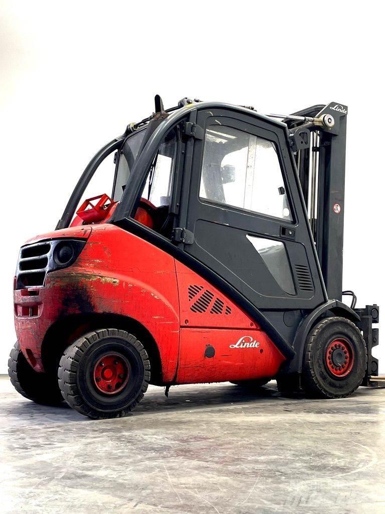 Linde H30T-393 Gasolmotviktstruckar