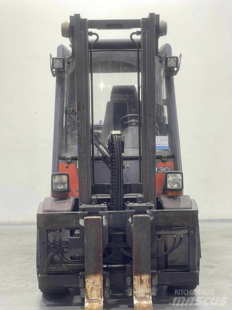 Linde H30T-393 Gasolmotviktstruckar