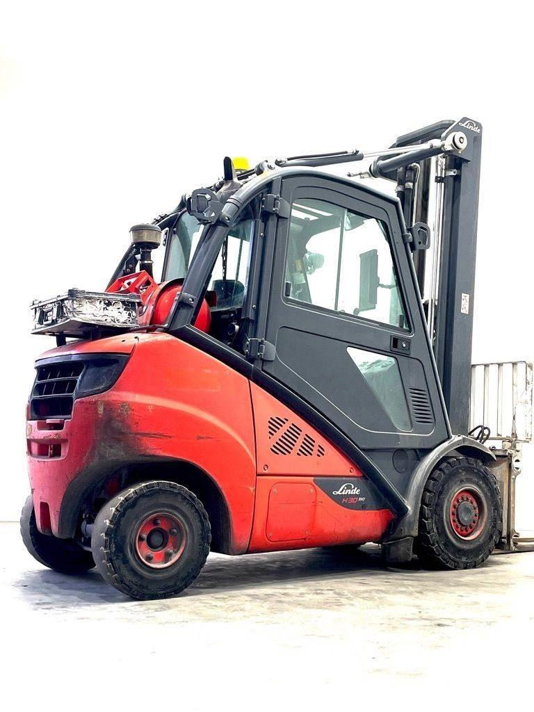 Linde H30T-393-EVO Gasolmotviktstruckar