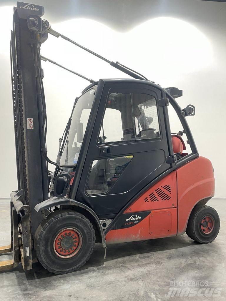 Linde H35T-02-393 Gasolmotviktstruckar