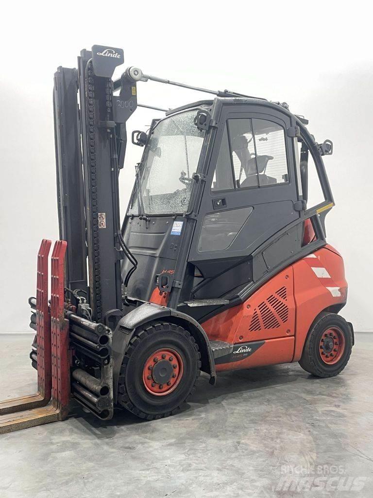Linde H45T-02-394 Gasolmotviktstruckar