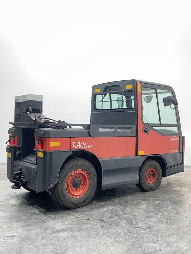 Linde P250-127 Dragtruck