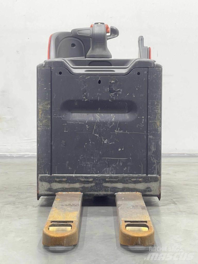 Linde T20SP-131 Låglyftare utan plattform