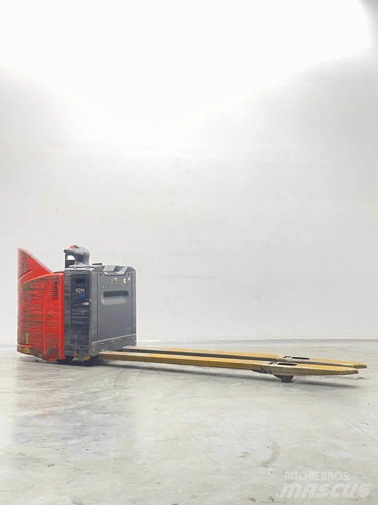 Linde T30SP-131 Låglyftare utan plattform
