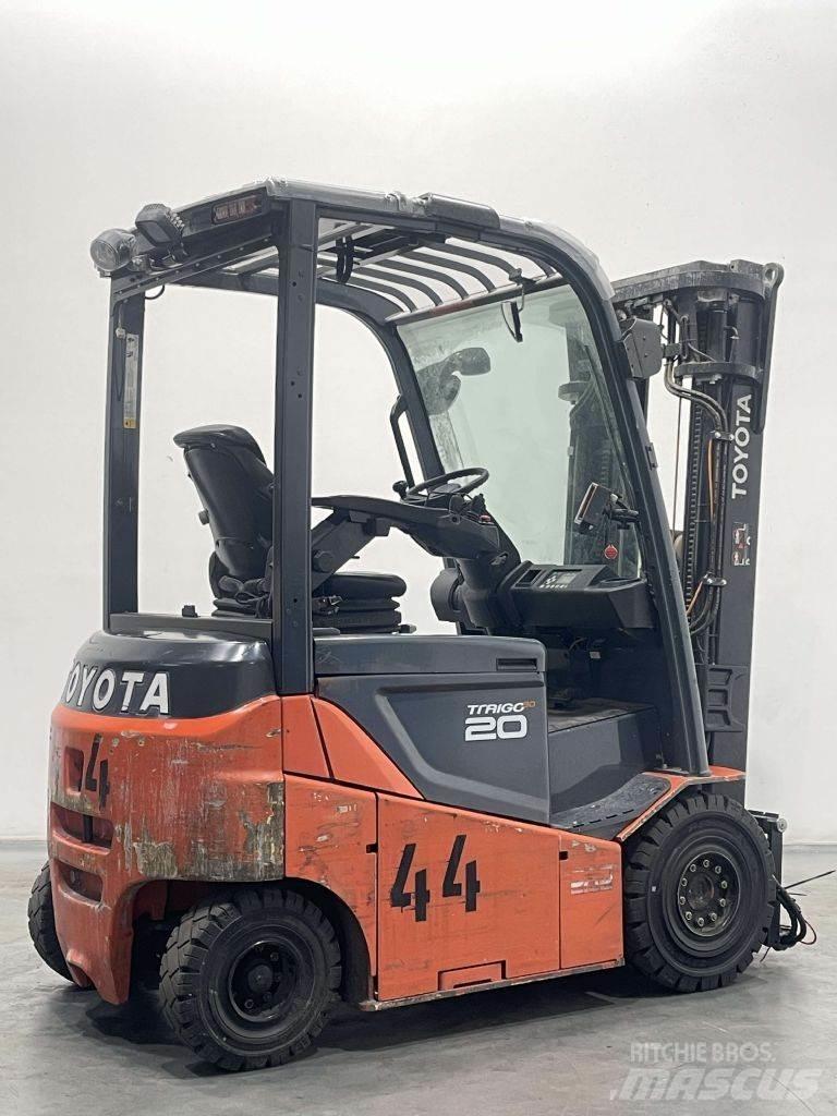 Toyota 8FBMKT20 Elmotviktstruckar