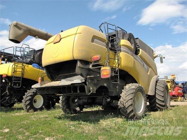 New Holland CX860 Skördetröskor