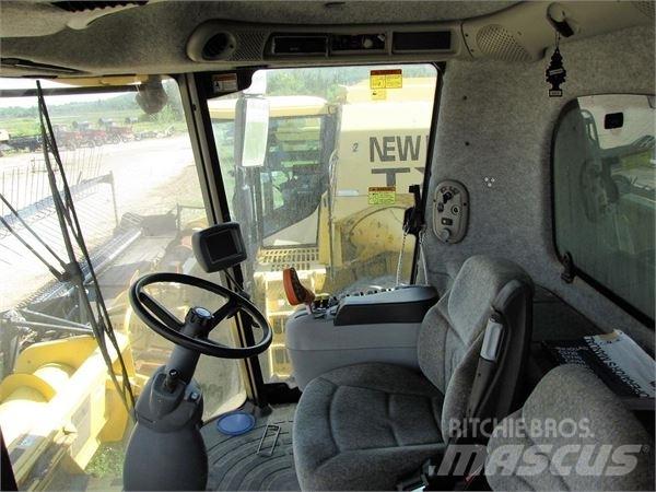 New Holland CX860 Skördetröskor