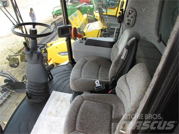 New Holland CX860 Skördetröskor