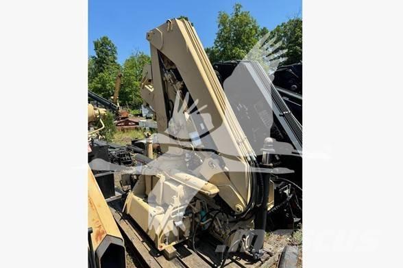 Hiab 8108-2 Skogskranar