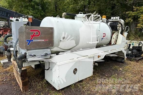  KEITH HUBER J12 Tanktrailer