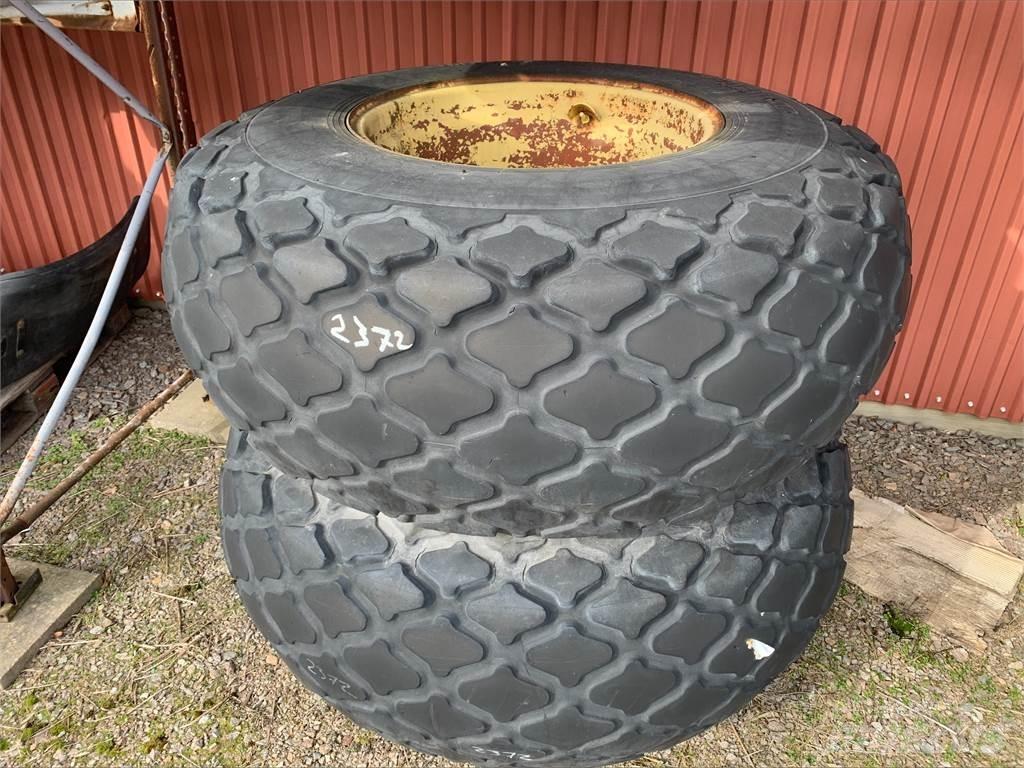  23.1x26 Gräsdäck Däck, hjul och fälgar