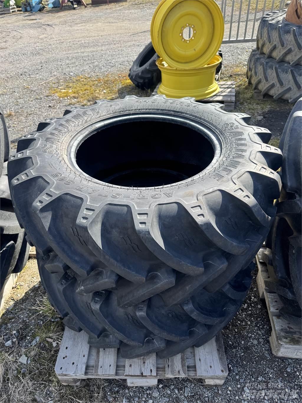  2st Alliance 440/65R24 Däck, hjul och fälgar
