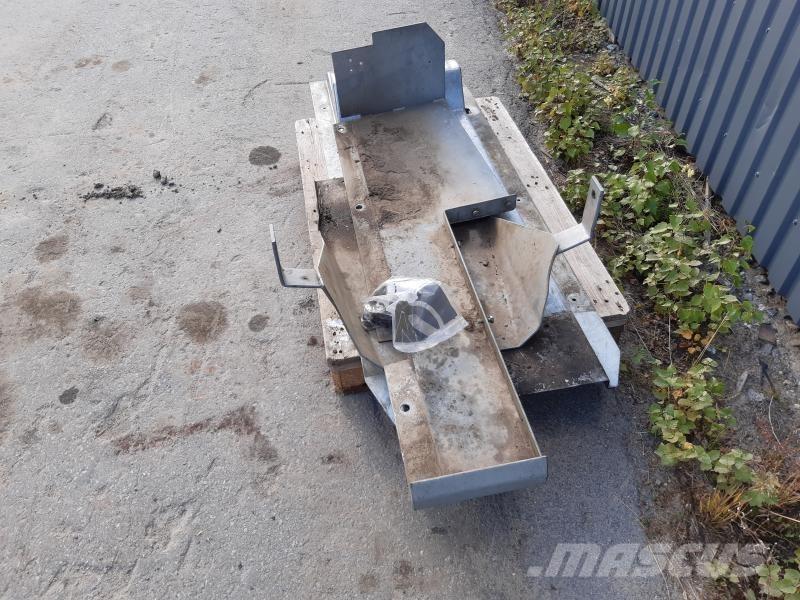  BUKPLÅT MF 5420 Övriga traktortillbehör