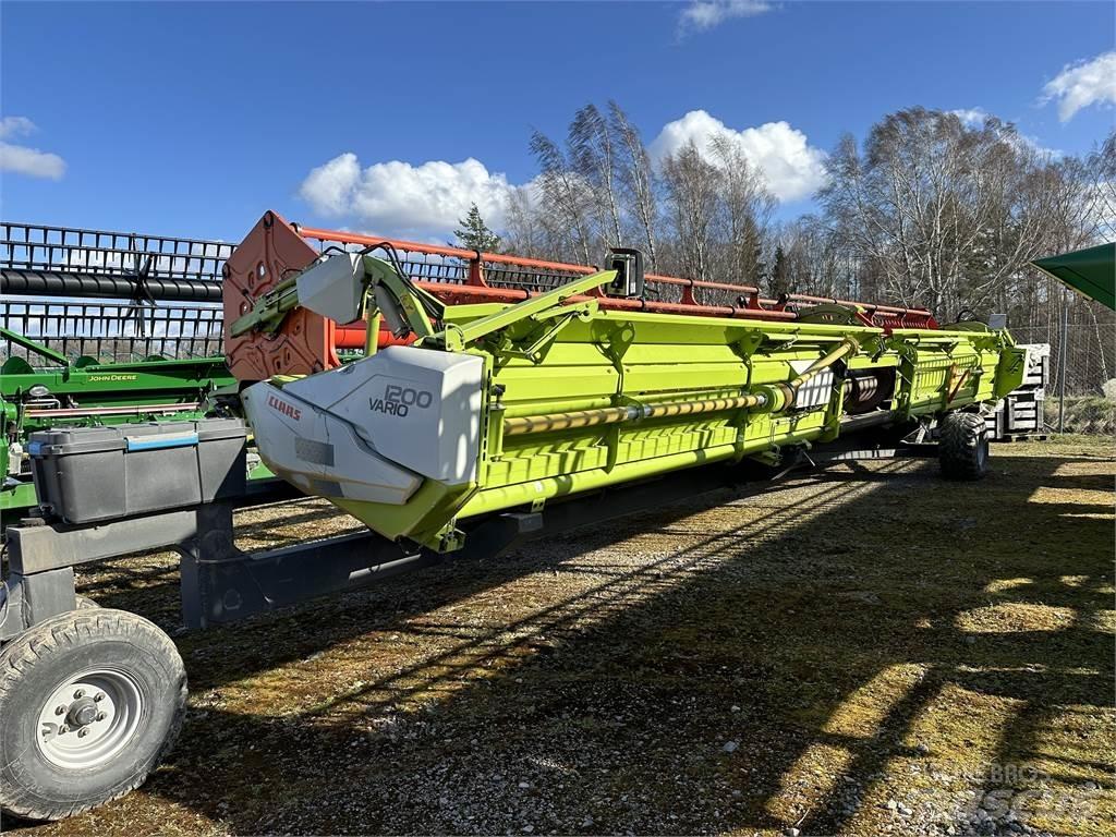 CLAAS Lexion 770 TT Skördetröskor
