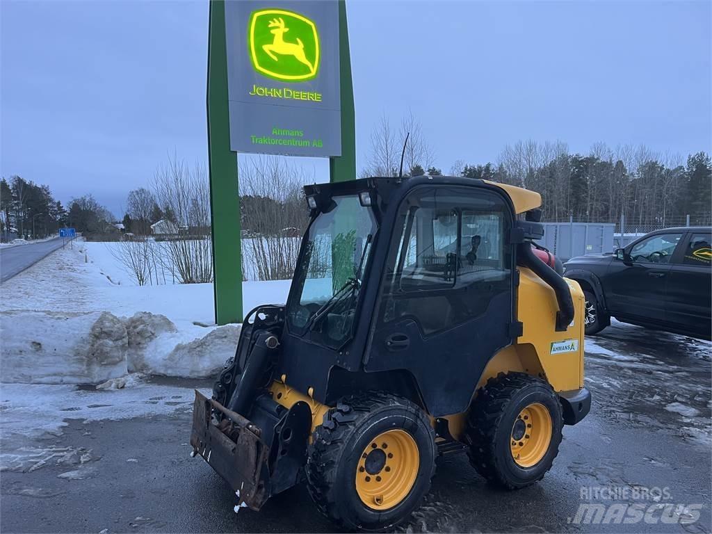 JCB 330 SKID STEER ATV