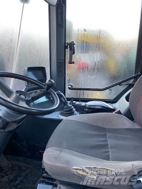 JCB 412S LASTMASKIN Hjullastare