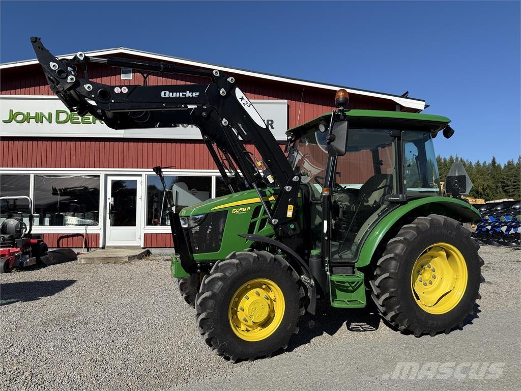 John Deere 5058E Traktorer