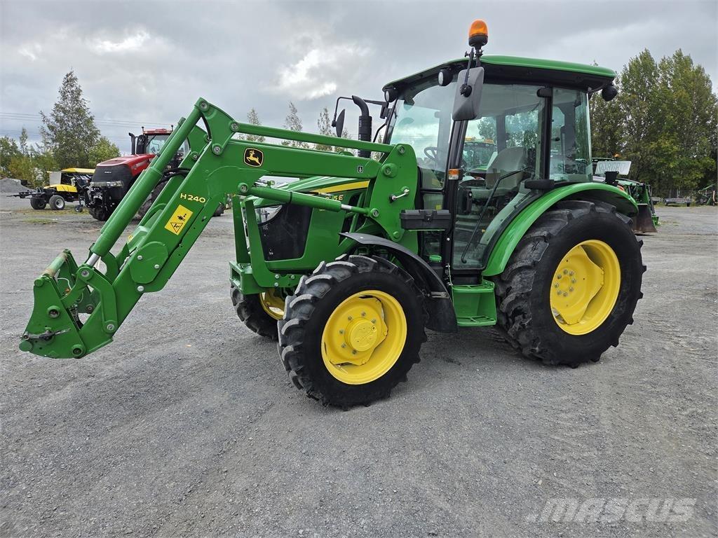 John Deere 5075E Traktorer