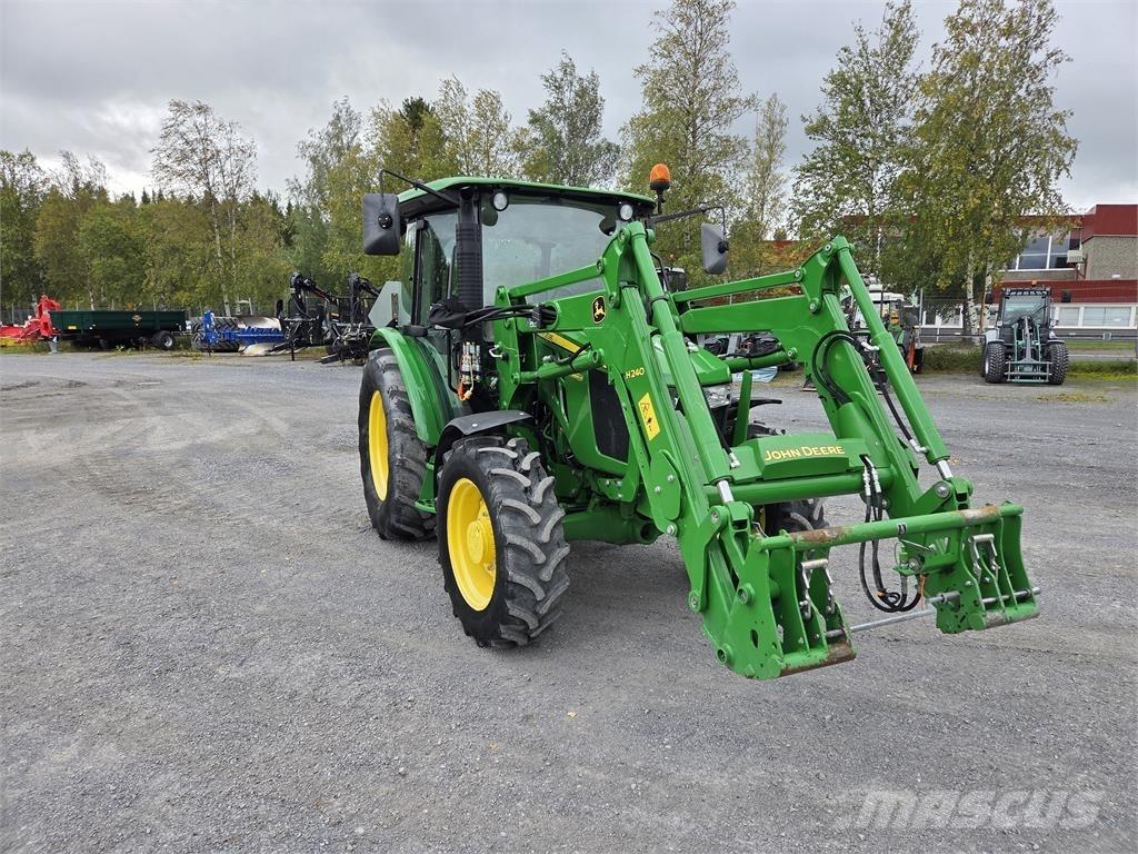 John Deere 5075E Traktorer