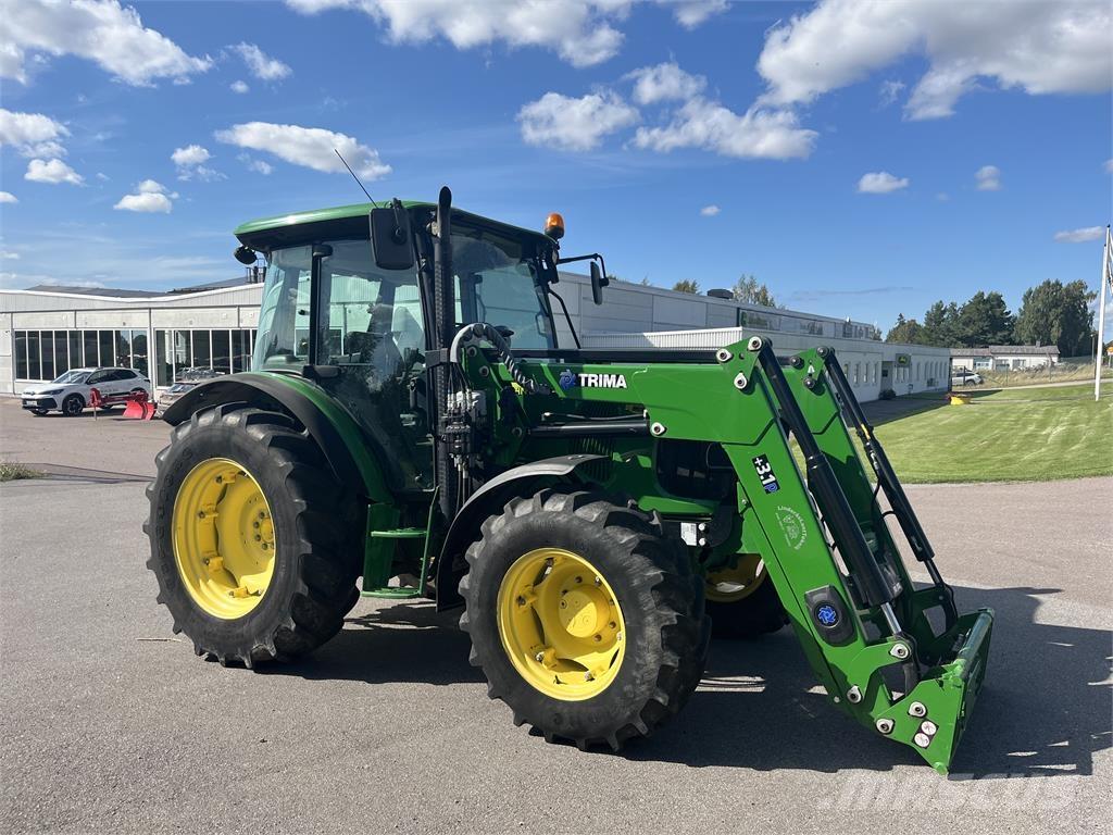 John Deere 5620 Traktorer