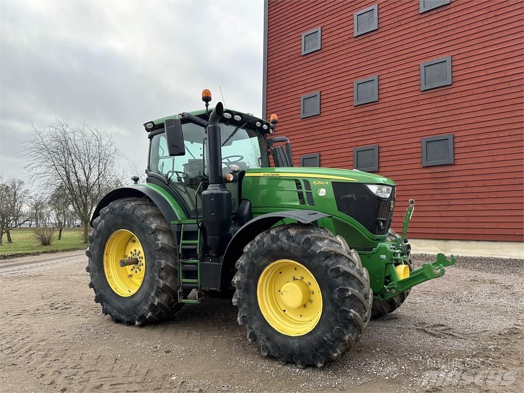 John Deere 6250R Traktorer