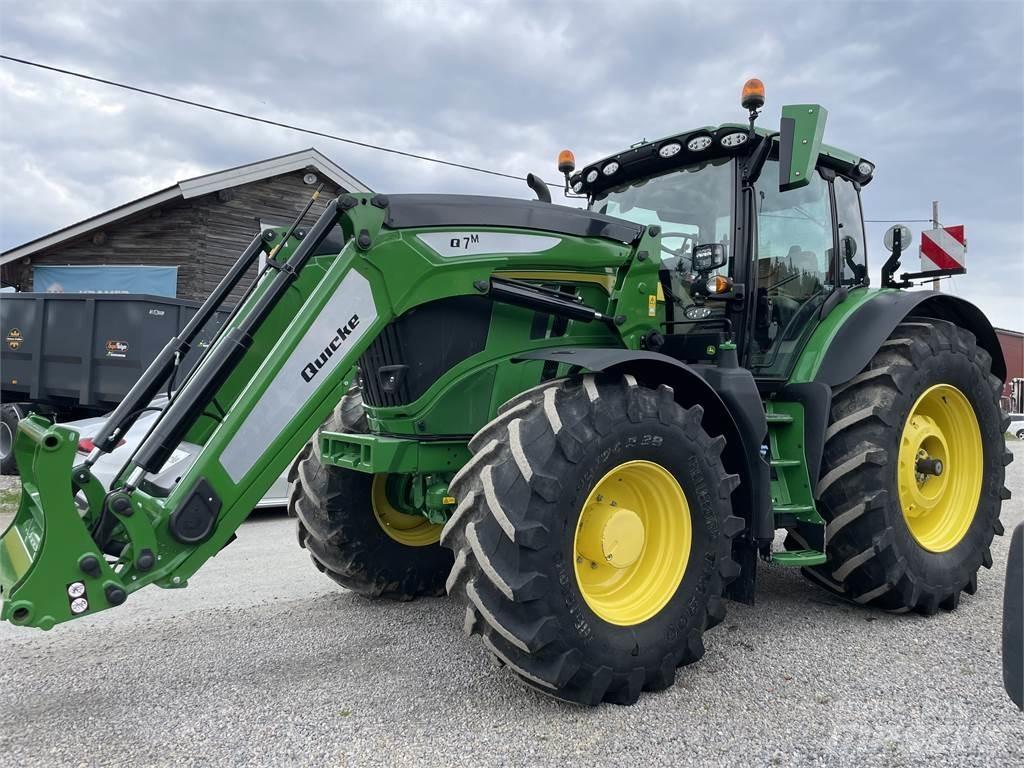John Deere 6R 215 Traktorer