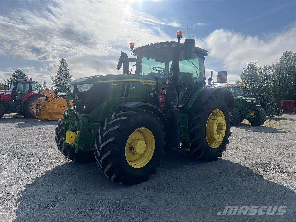 John Deere 6R 250 Traktorer