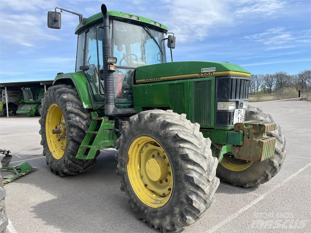 John Deere 7700 Traktorer