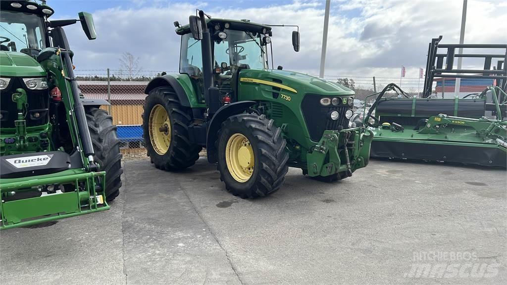 John Deere 7730 Traktorer