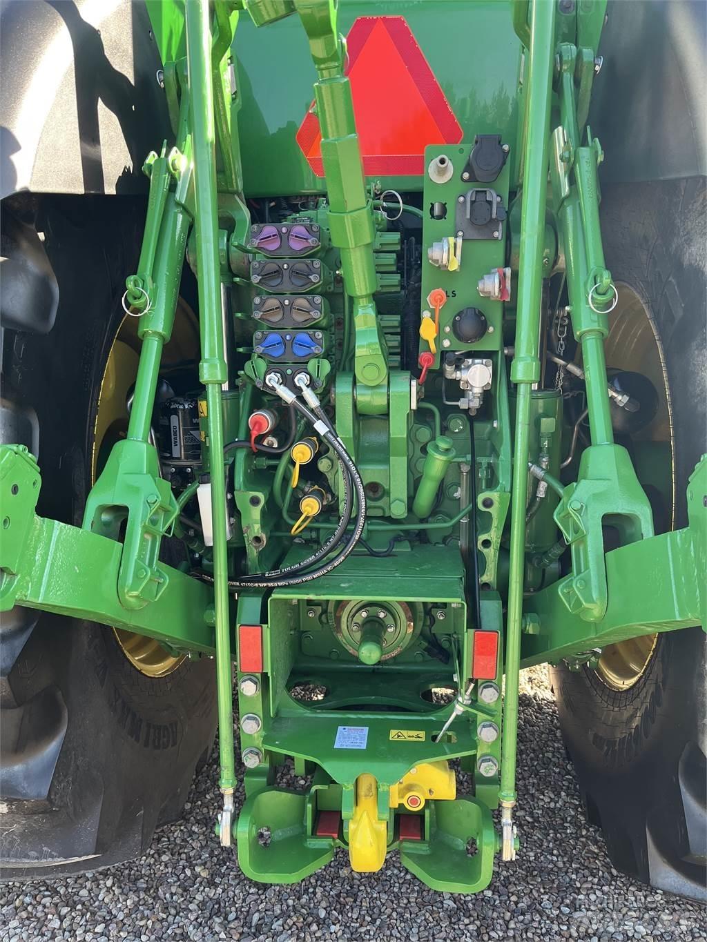 John Deere 8370R Traktorer