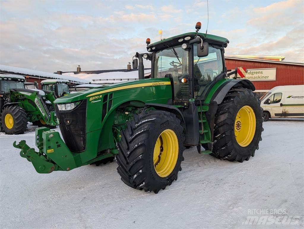 John Deere 8370R Traktorer