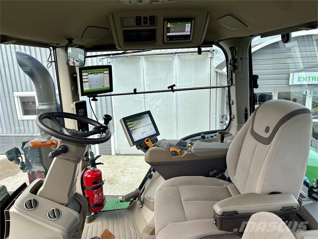 John Deere 8R 370 Traktorer