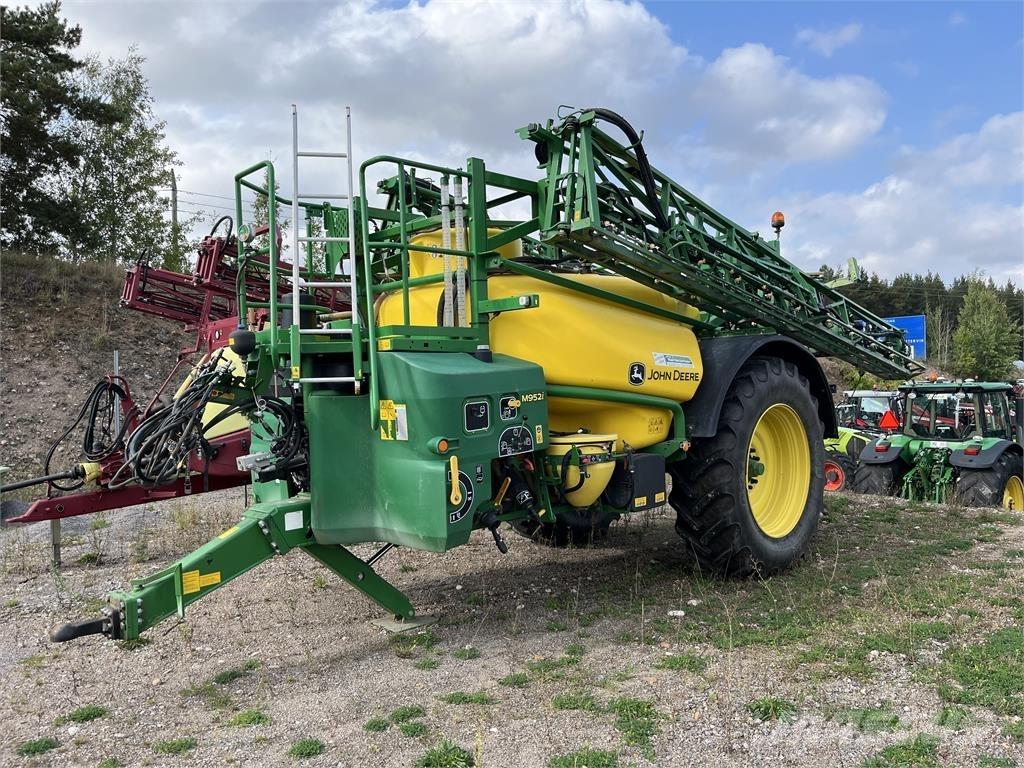 John Deere M952 Dragna sprutor