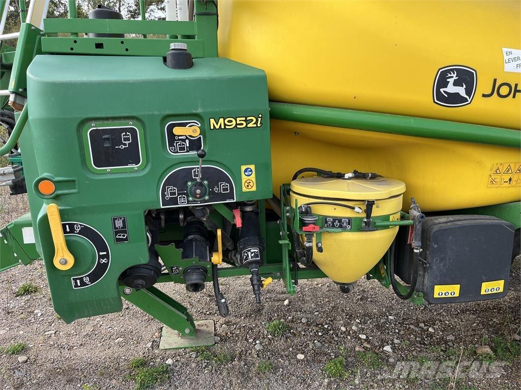 John Deere M952 Dragna sprutor