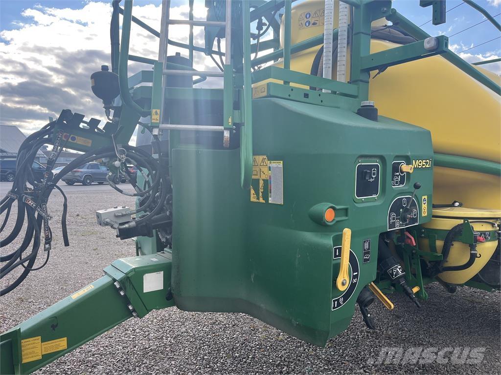 John Deere M952 Dragna sprutor