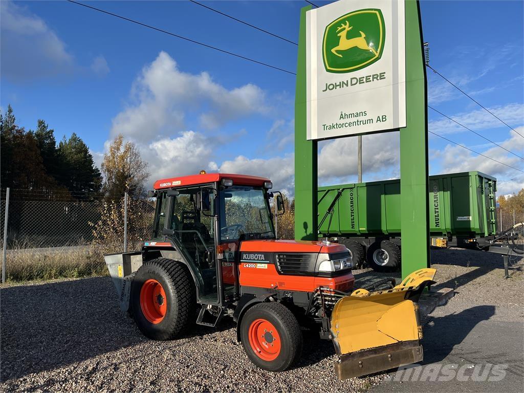 Kubota L4200 Grönytemaskiner - Övriga