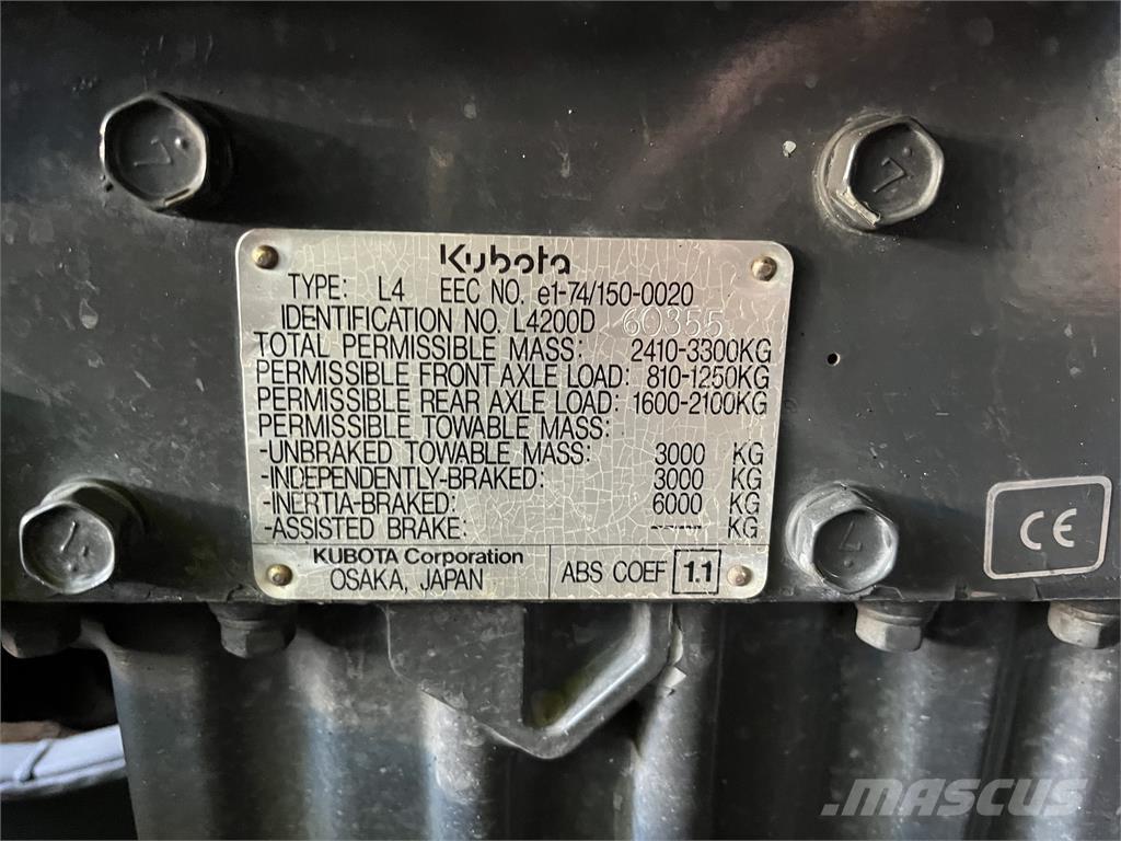 Kubota L4200 Grönytemaskiner - Övriga