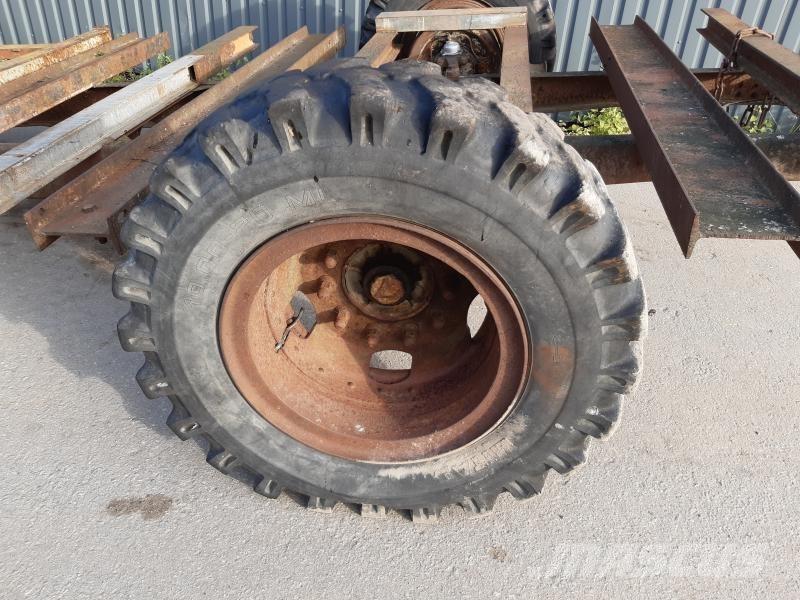  MASKIN VAGN 1-AXLAD Kombivagnar