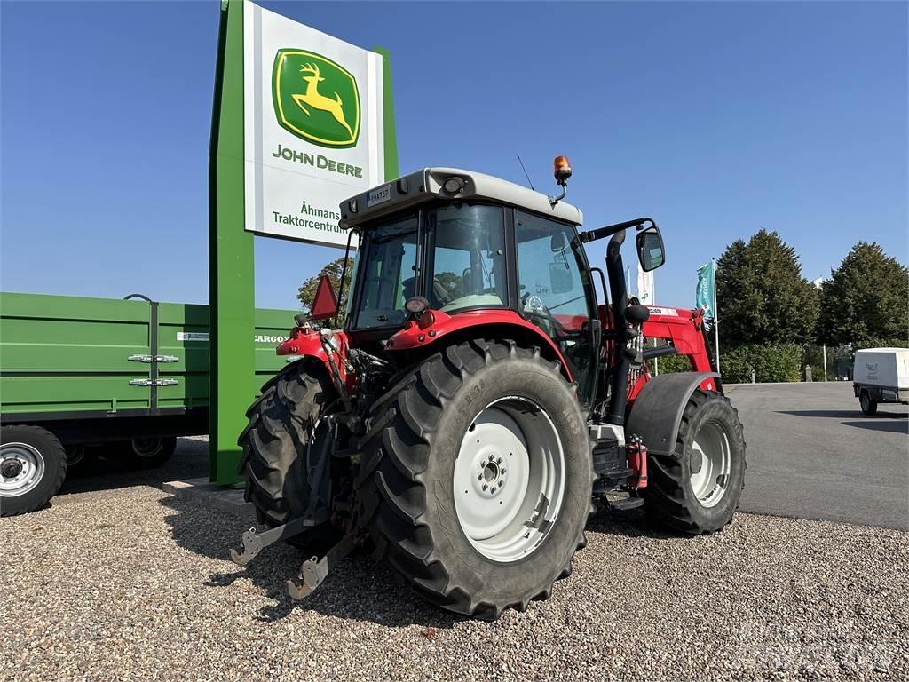 Massey Ferguson 5712 Traktorer