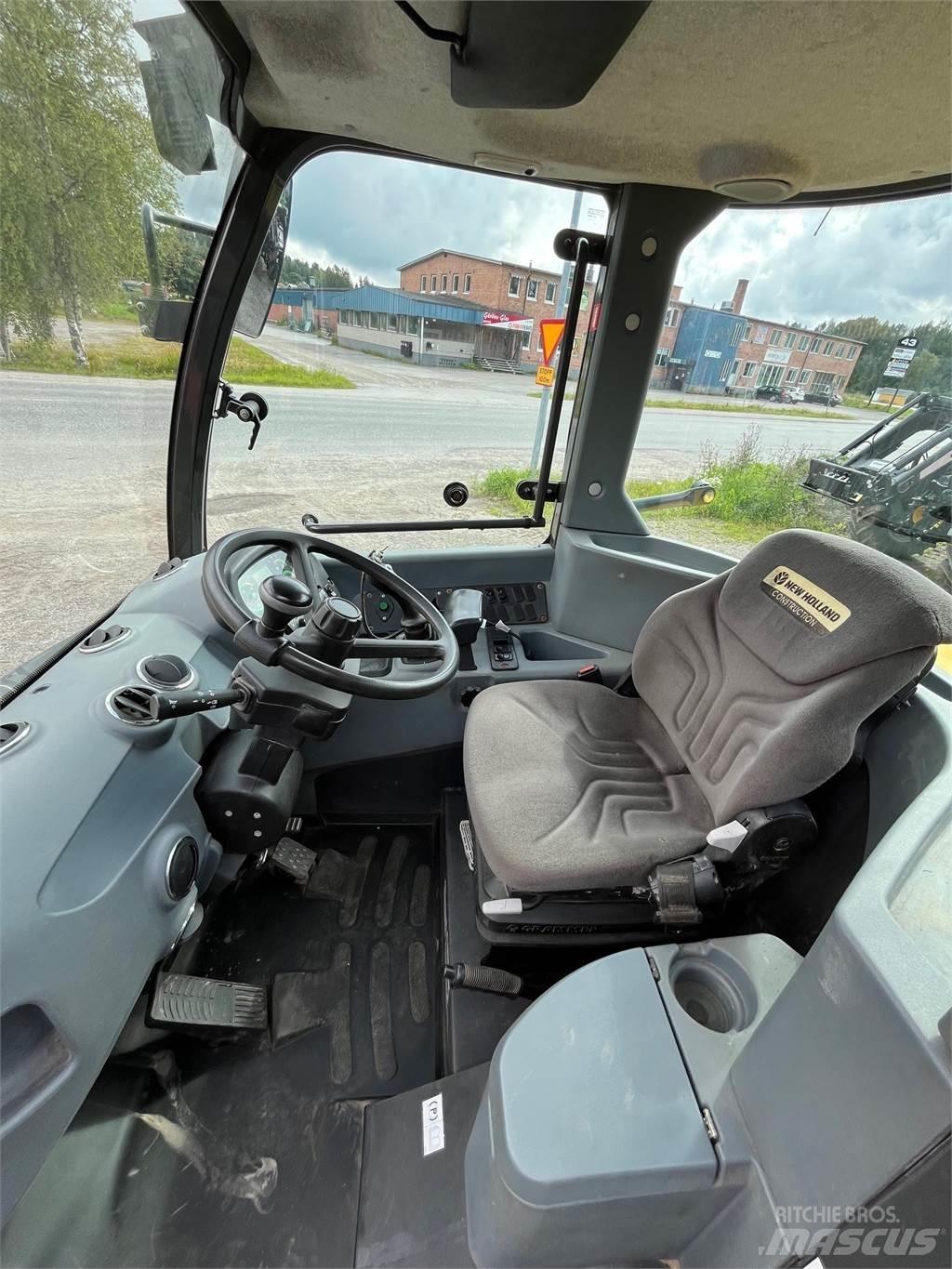New Holland W70C Hjullastare