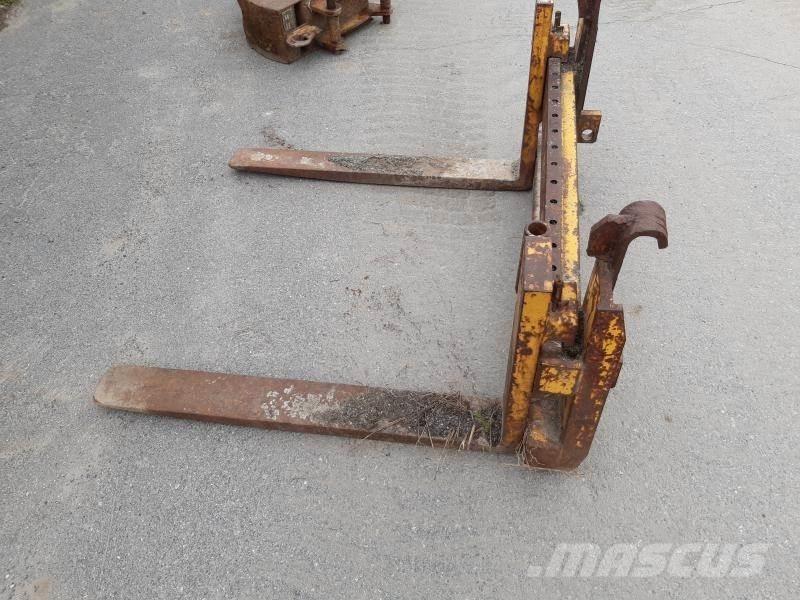  PALLGAFFEL MF 50R Övriga tillbehör och komponenter