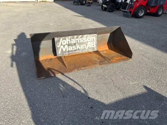  SNÖSKOPA 200 ÅLÖ TYP3 Övriga traktortillbehör
