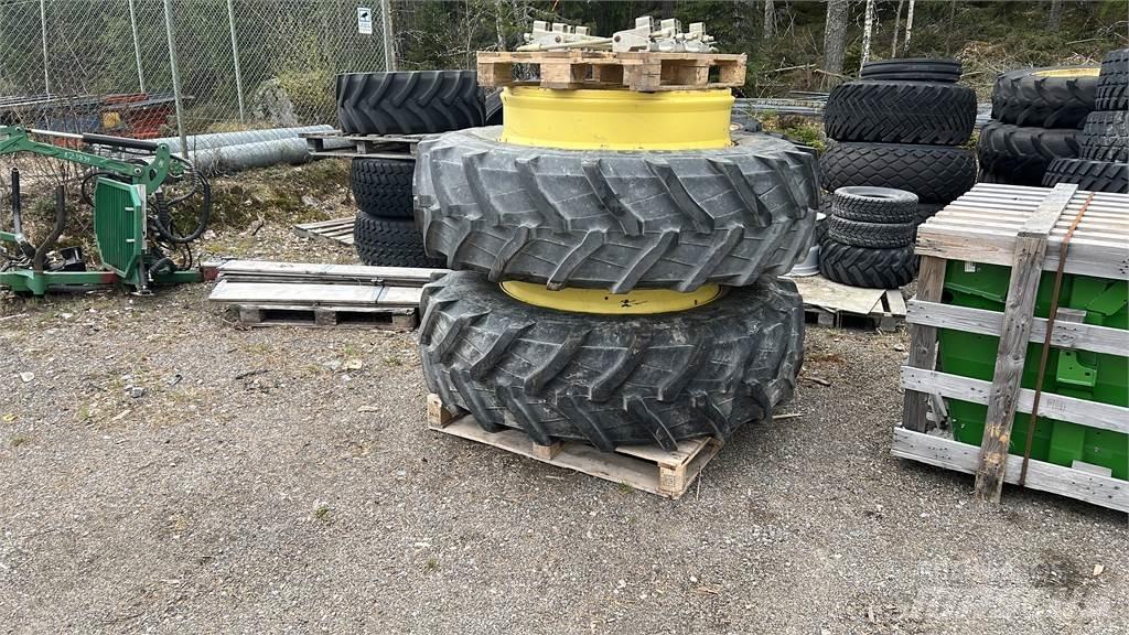 Trelleborg 520/85R42 Däck, hjul och fälgar