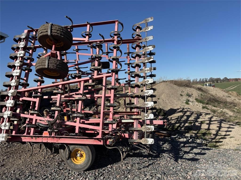 Väderstad NZA 800 HARV Harvar